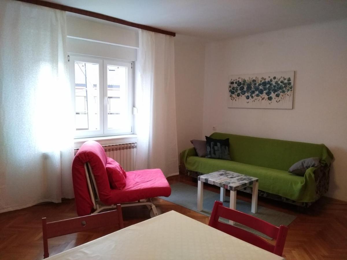 Two Flowers Apartments Zagabria Esterno foto